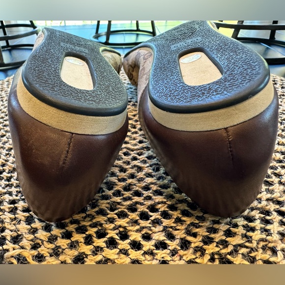 Gucci GG Elastic Monogram Flat EU 39 - Picture 6 of 15